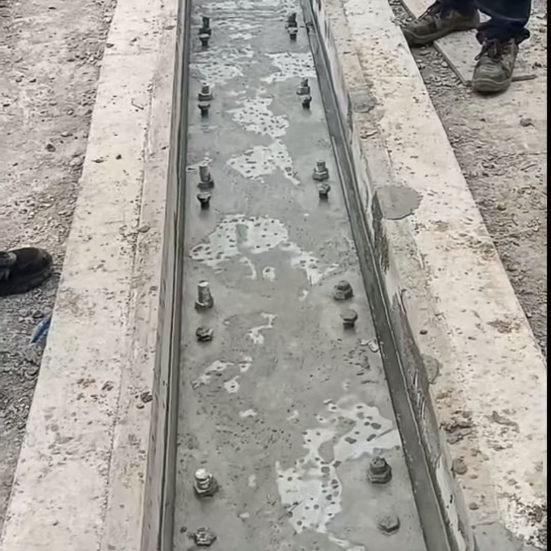 陆川环氧树脂轨道胶泥是什么？用在哪里？